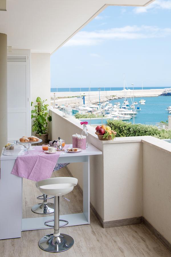 Chicco Di Caffe' Bed & Breakfast Monopoli Exterior photo