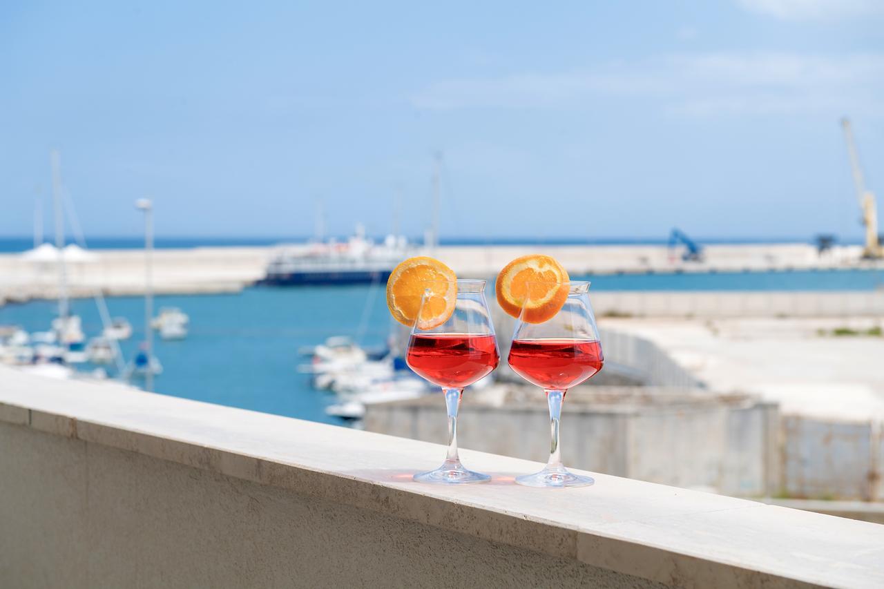 Chicco Di Caffe' Bed & Breakfast Monopoli Exterior photo